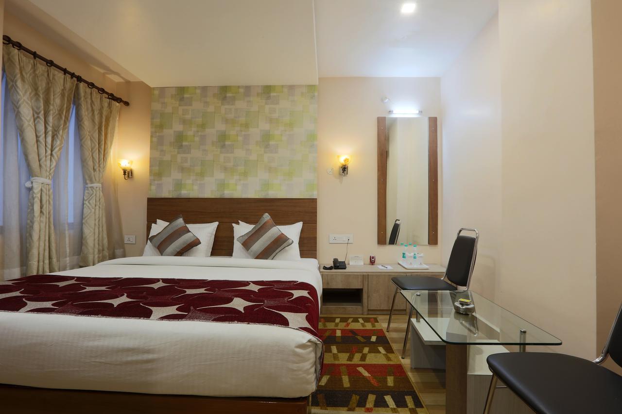 Hotel Sj International Guwahati Eksteriør bilde