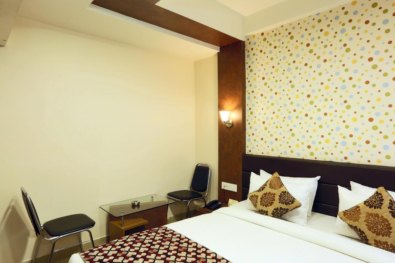 Hotel Sj International Guwahati Eksteriør bilde