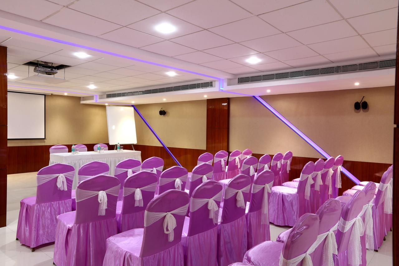 Hotel Sj International Guwahati Eksteriør bilde